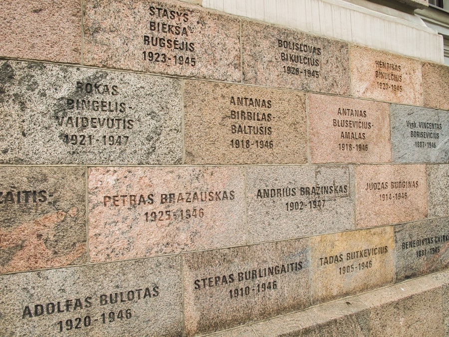 museum of genocide victims in vilnius lithuania outside artwork and memorials-1-min