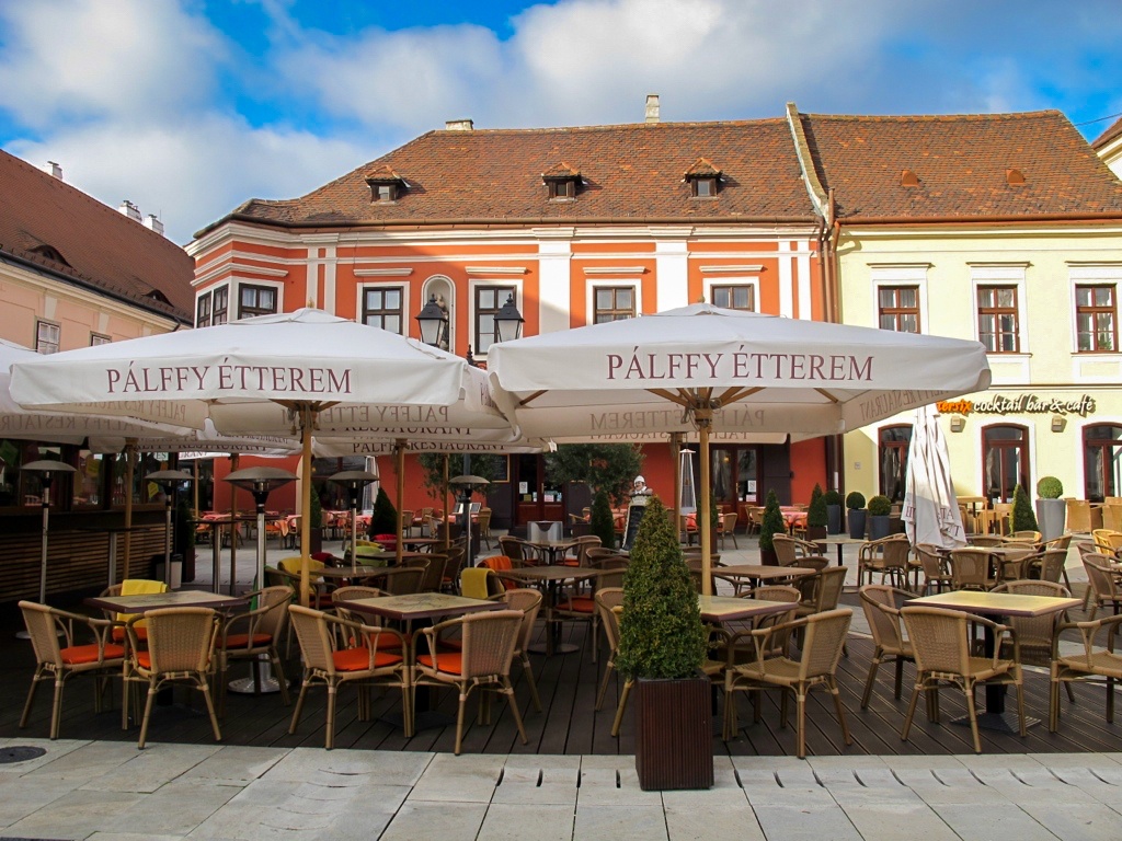 Szechenyi Square in Gyor, Hungary