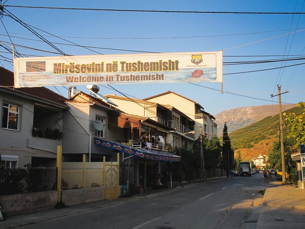 Tushemisht, Albania