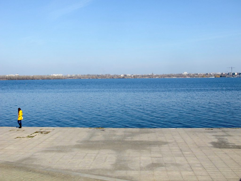 Early mornings on the promenade in Dnipropetrovsk, Ukraine