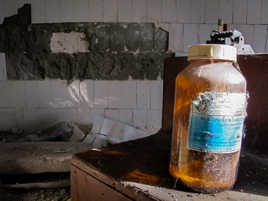 Dnipro is full of abandoned buildings. I recently went inside of the abandoned Red Cross Hospital in Dnipro and also learned its significant history.