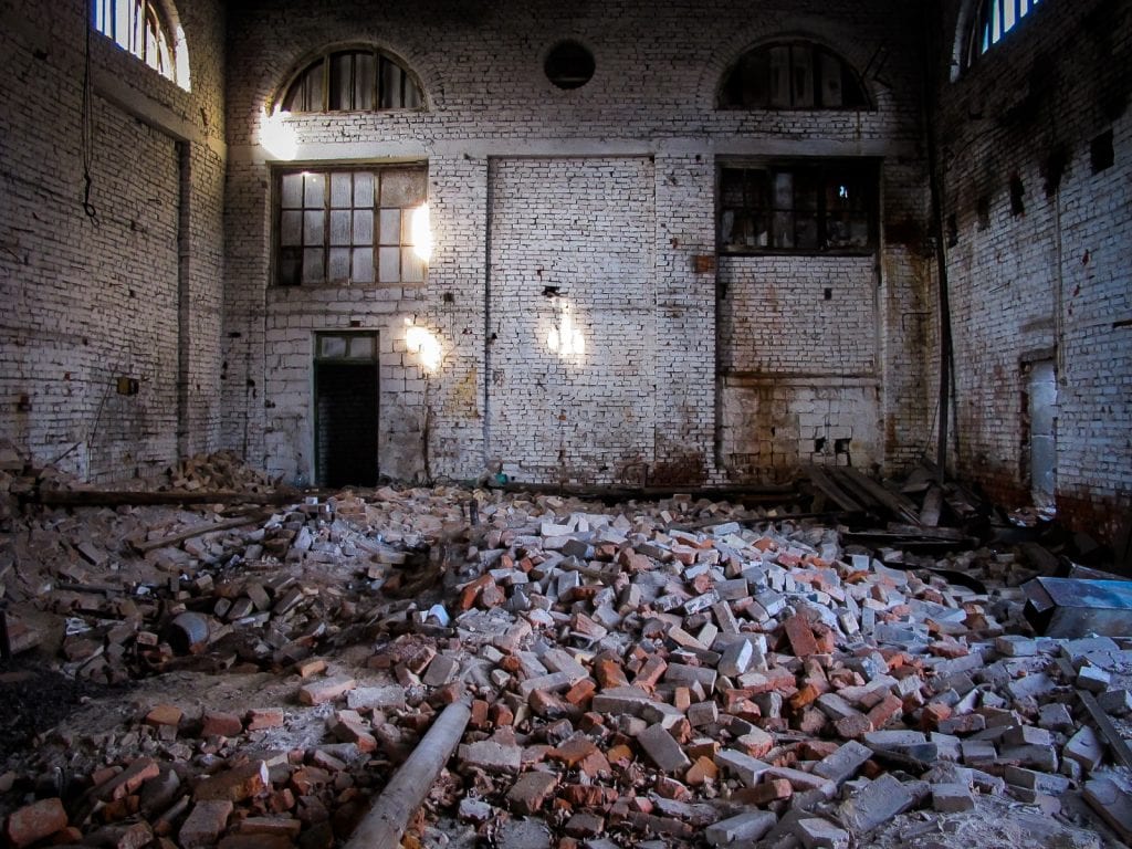 больницы Красного Креста Днепропетровск, or the abandoned Red Cross Hospital in Dnipro, Ukraine