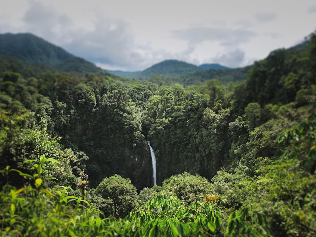 La Fortuna Waterfall in La Fortuna, Costa Rica