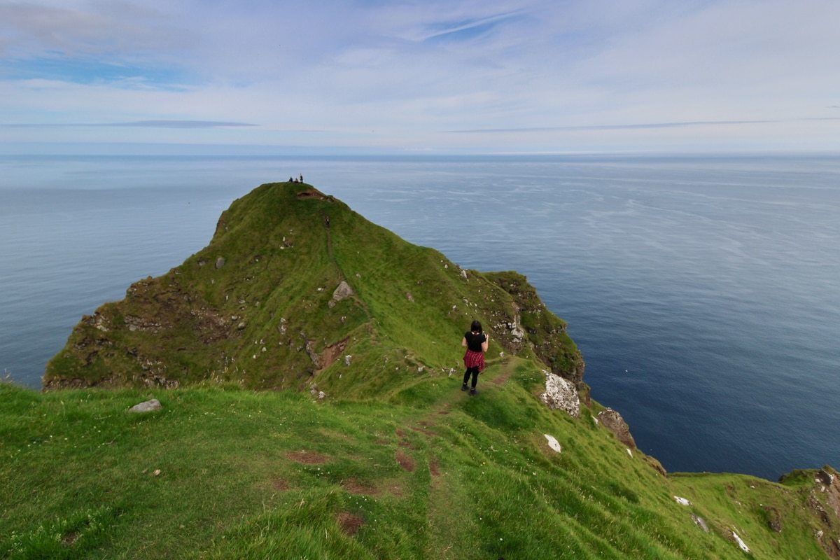 Kalsoy, Faroe Islands: Everything to Know About the Hike to Kallur Lighthouse