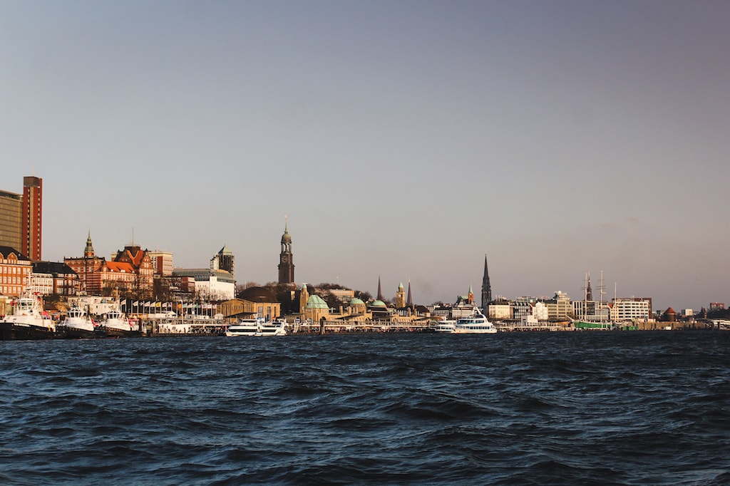 8 alternative things to do in hamburg, germany in winter.