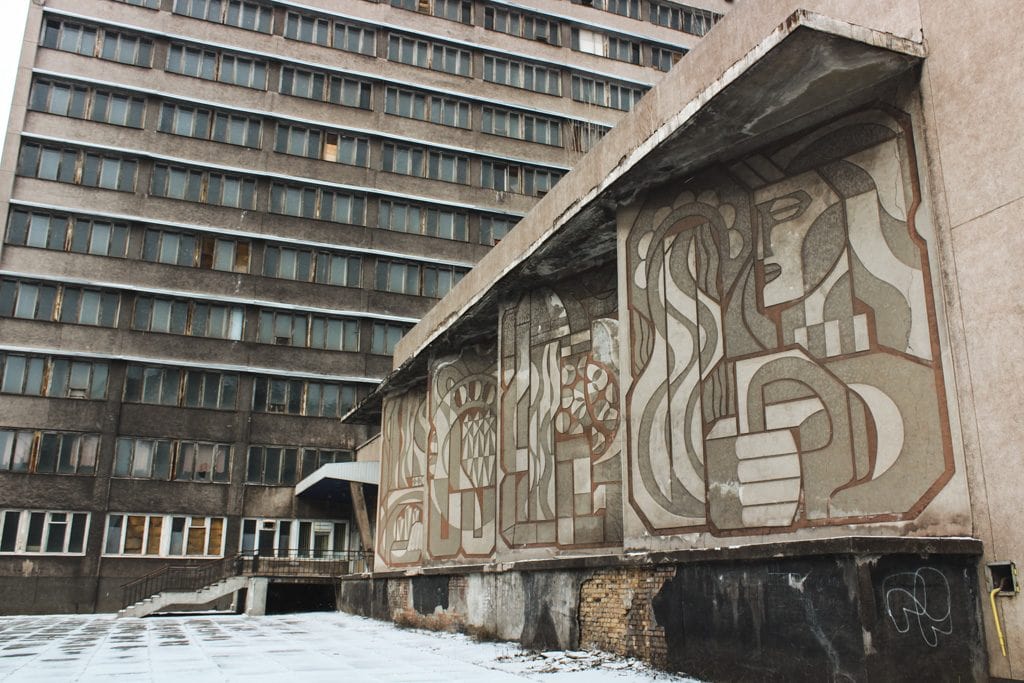 Krivoy Rog, Ukraine: A Travel Guide to a City You Know Nothing About soviet architecture