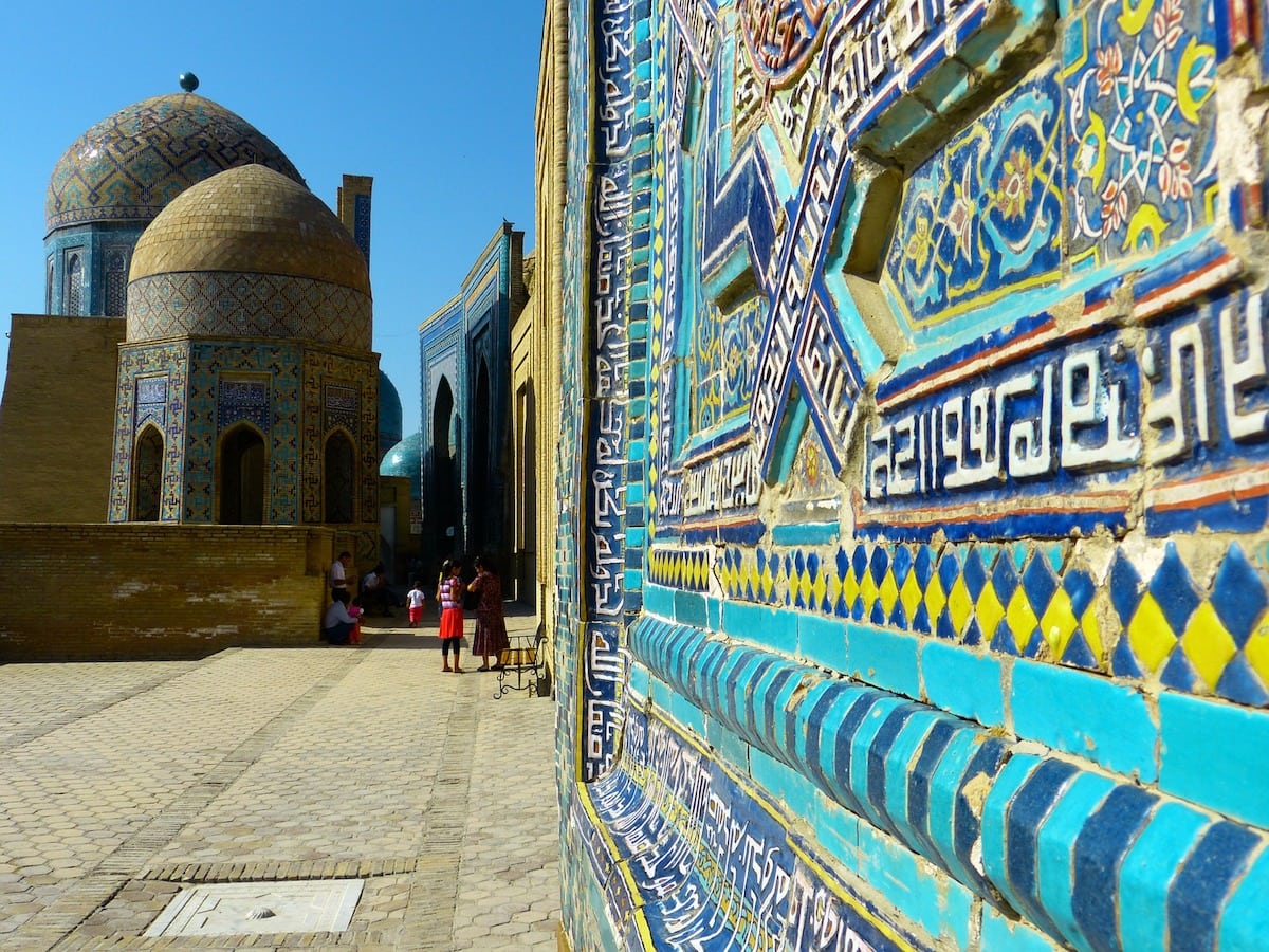 CENTRAL ASIA TRAVEL TIPS: 50 THINGS TO KNOW AND DO BEFORE YOU VISIT UZBEKISTAN
