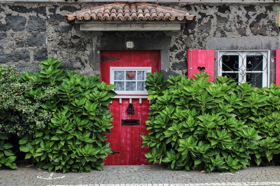 house with red door in azores