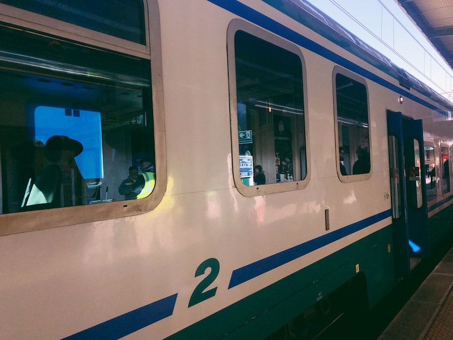 how to get from bari to polignano a mare cheaply by train