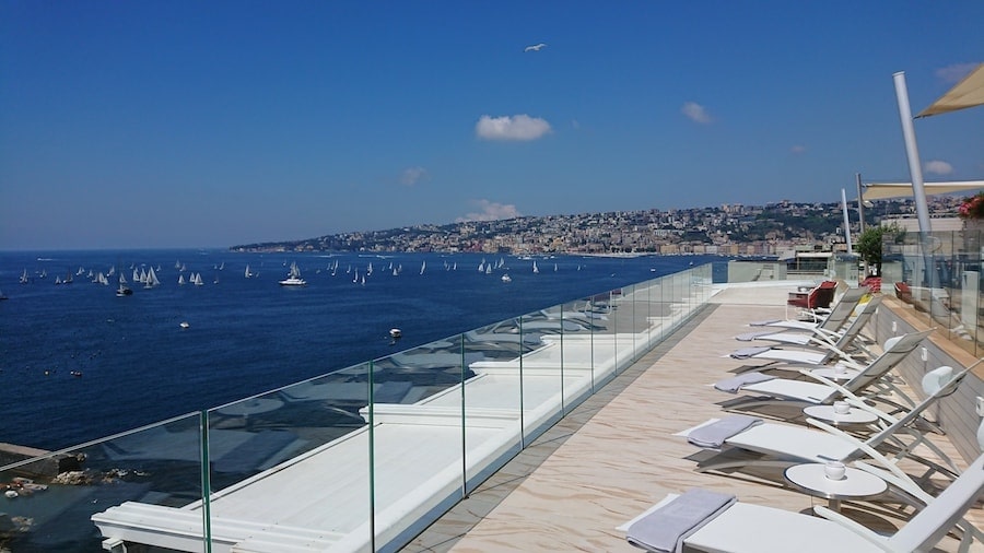 Sky Lounge at Grand Hotel Vesuvio-min