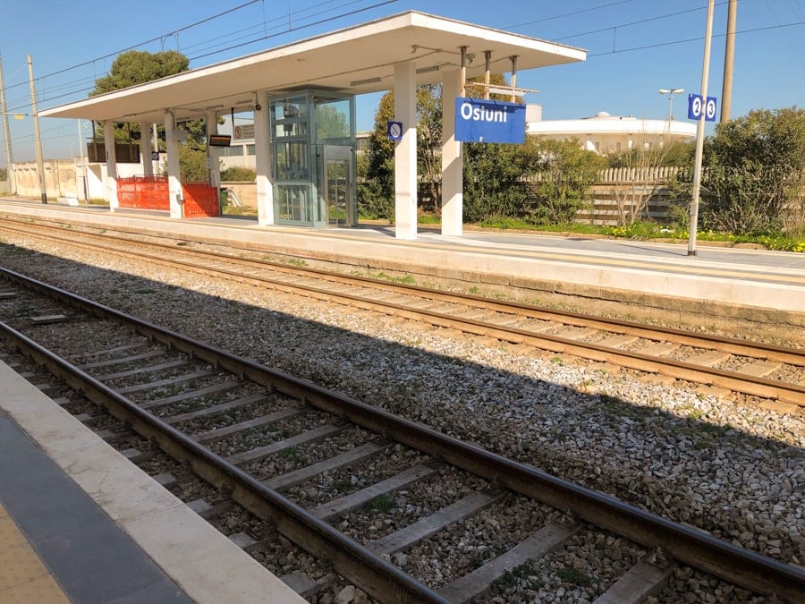 How to Get from Bari to Ostuni by Train or Bus-4-min