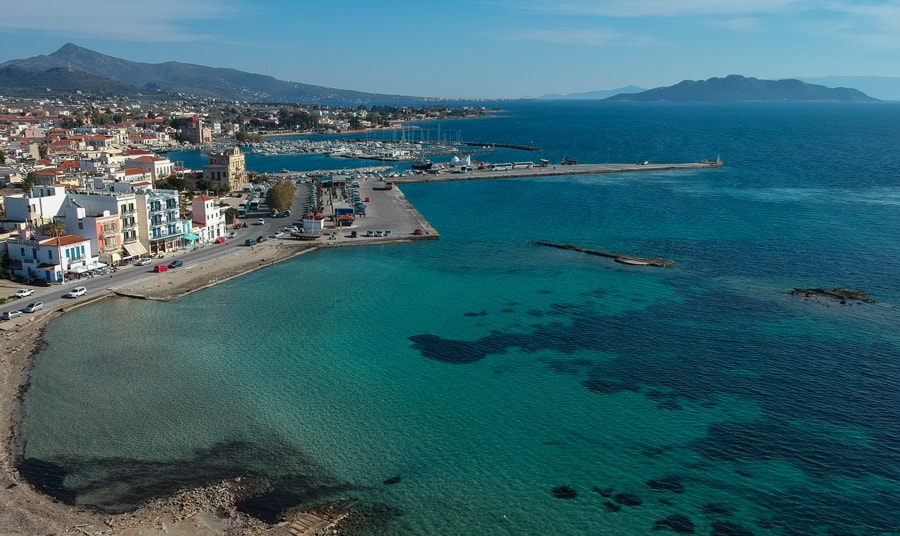 How to get the Athens to Aegina ferry from Piraeus