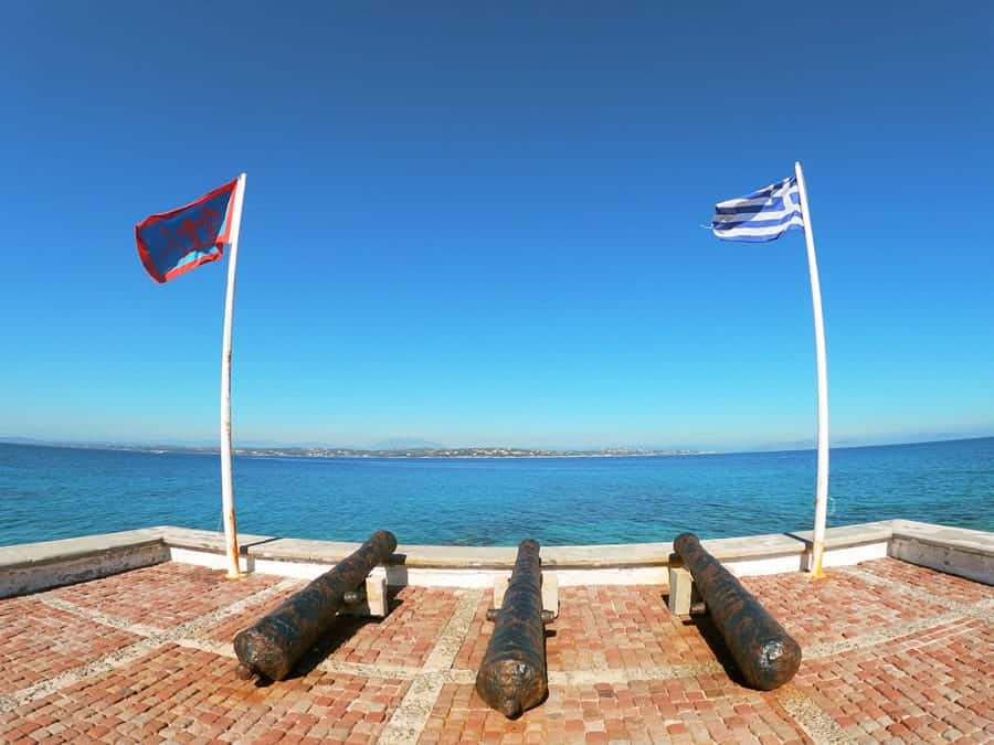 How to get the Athens to Spetses ferry from Piraeus-5