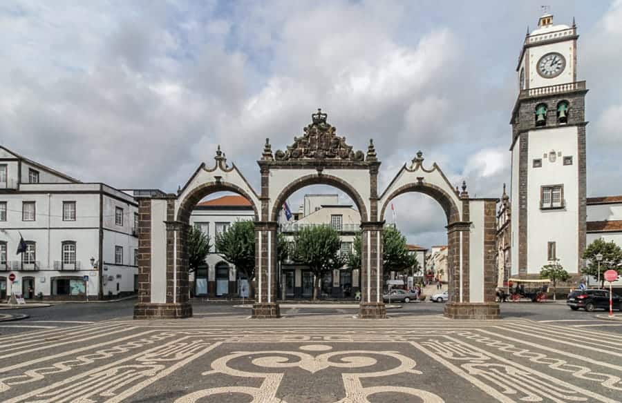 4 days in the azores itinerary sao miguel tours and rental car options-22