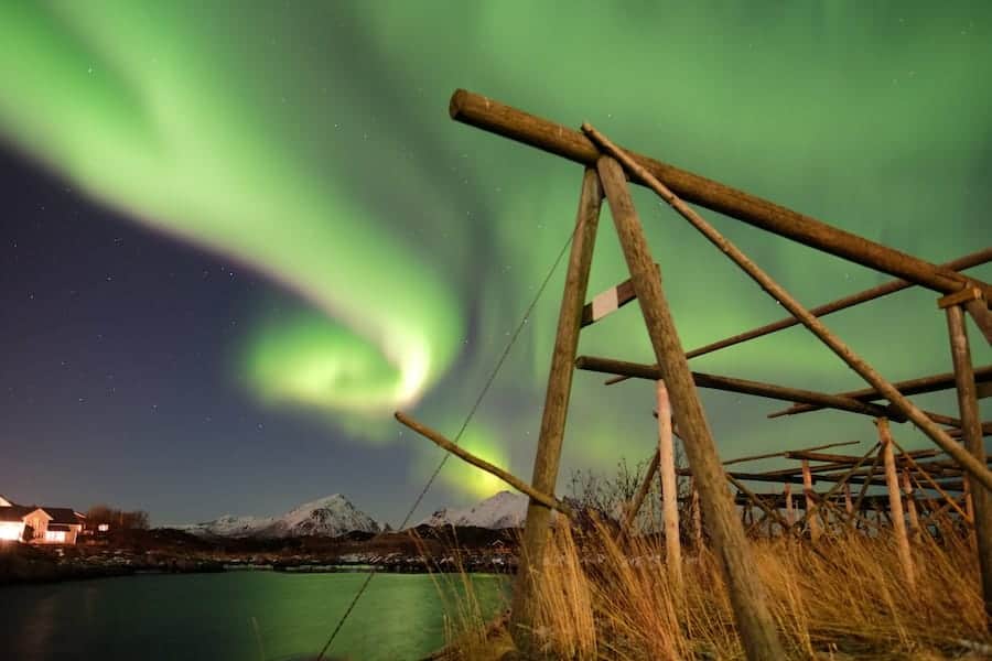 the BEST tromso northern lights tours in norway
