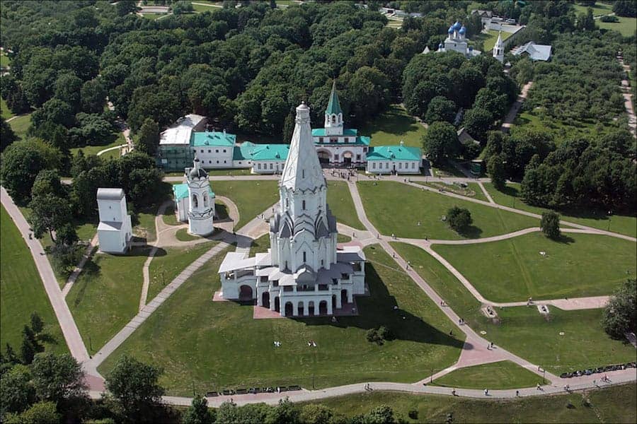 Kolomenskoye_aerial_view-1