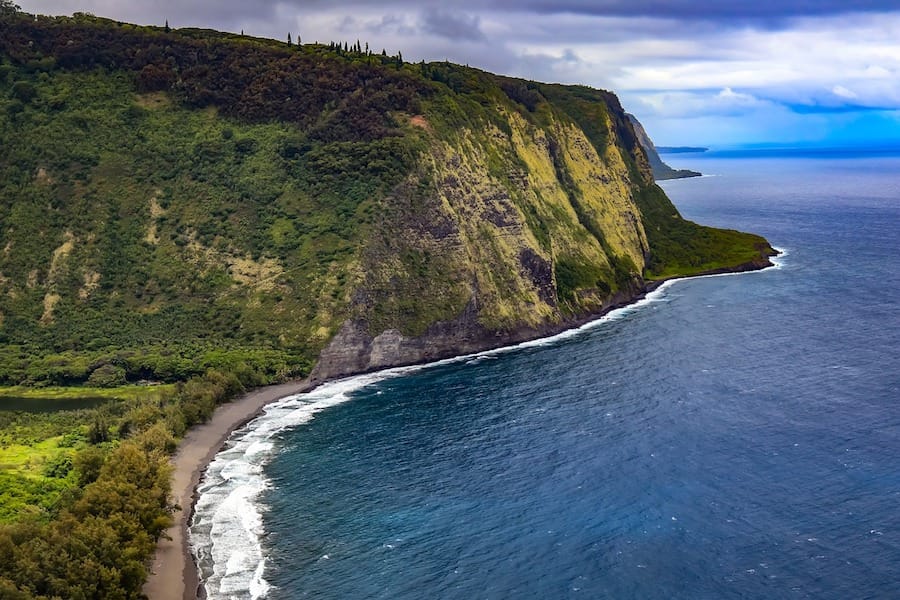 Waipio Valley - things to know before you visit the Big Island Hawaii