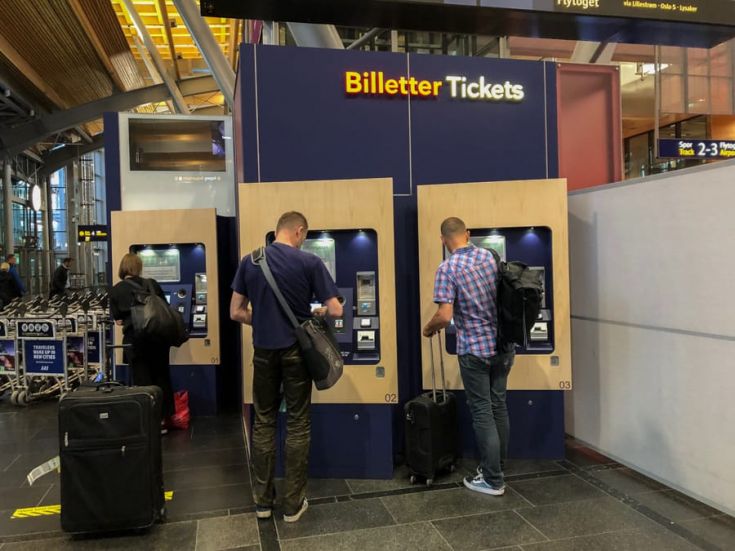 How to Cheaply Get from Oslo Airport to City Center (+ Tips)