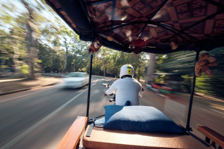 budget backpacking tips for cambodia
