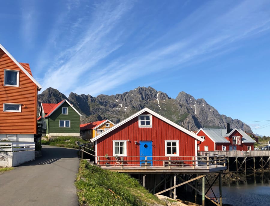 visit henningsvær norway lofoten islands