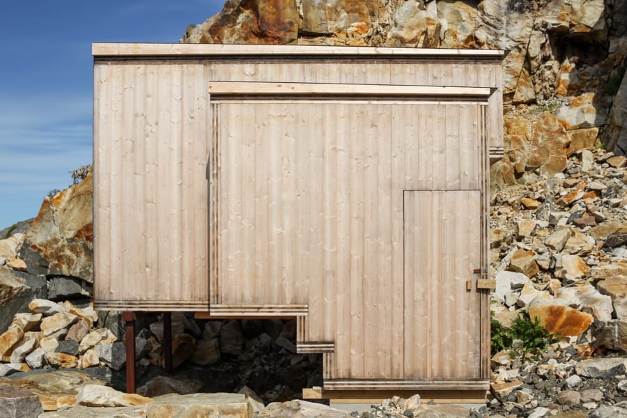 The sauna outside of Trevarefabrikken in Henningsvær