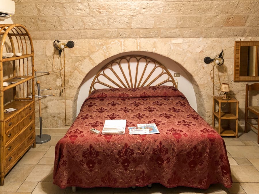 where to stay in monopoli italy