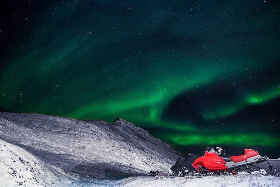 Svalbard Northern Lights Guide: How to See Them (+ Tips!)