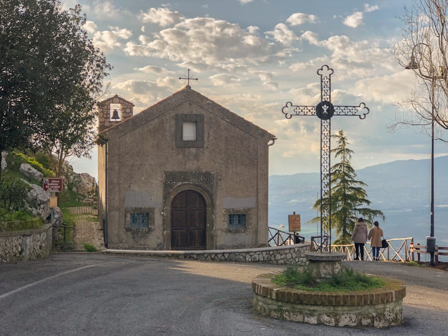 Ziplining in Italy- What to know before you go ziplining in Rome (in Rocca Massima)