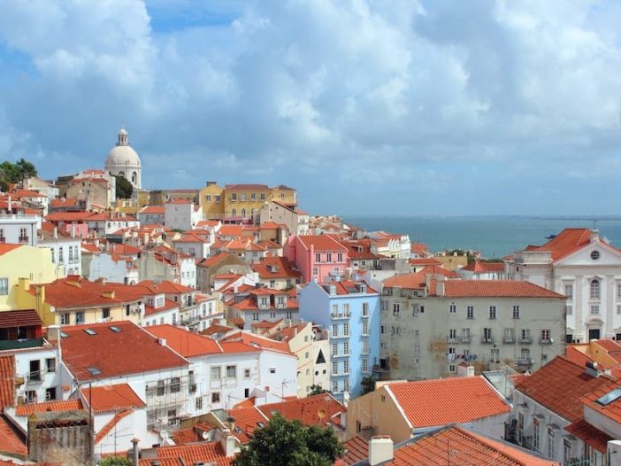 10 Awesome Reasons to Visit Lisbon, Portugal