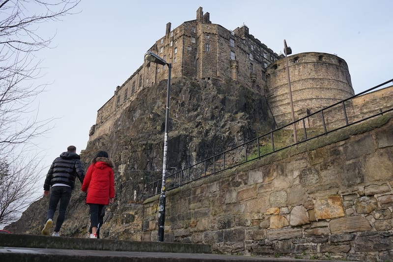 edinburgh castle low: scotland day trips glasgow