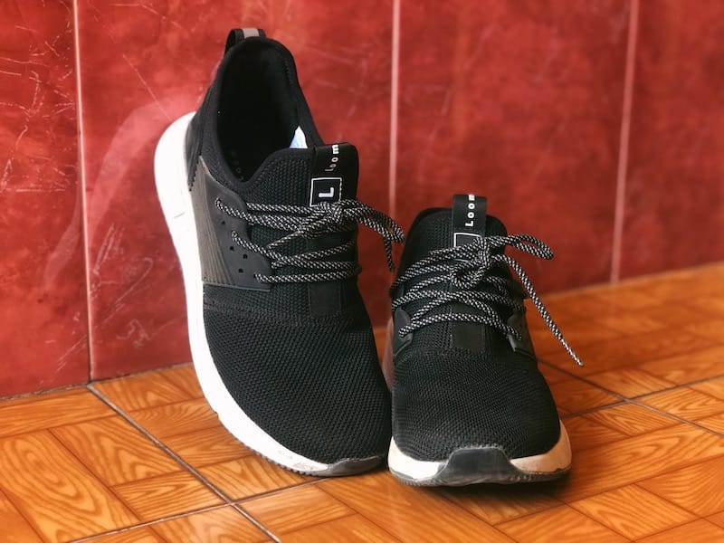 Review of Loom Footwear waterproof sneakers