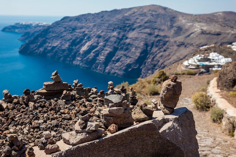 Hiking between Fira and Oia on Santorini