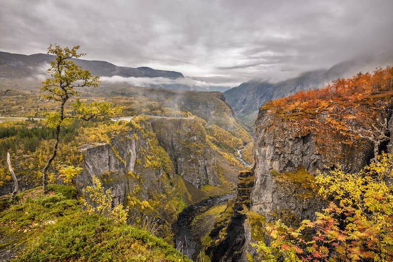 Mabodalen Valley and Hardangervidda in autumn