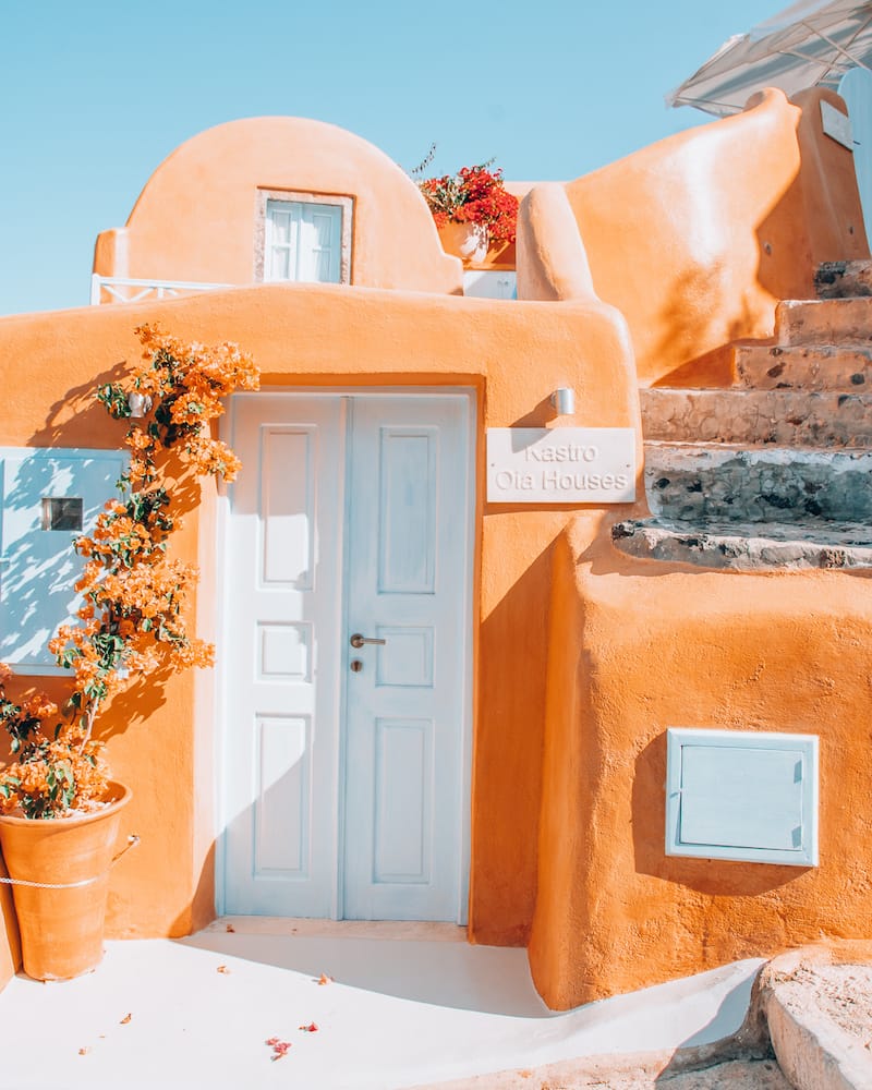 Kastro Oia Houses in Santorini