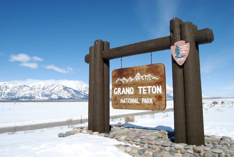 Welcome to the Tetons sign