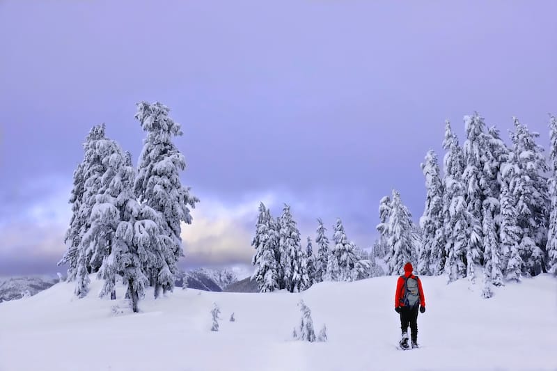 Crater lake snowshoeing