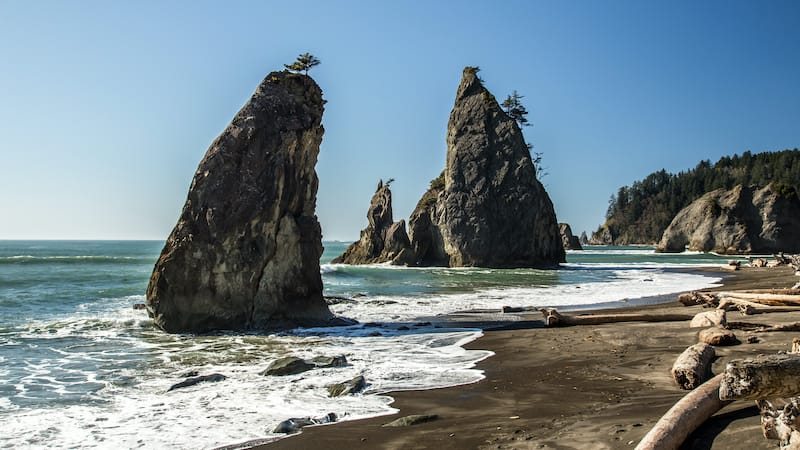 Sea stacks on the wild Rialto beach, Olympic National Park