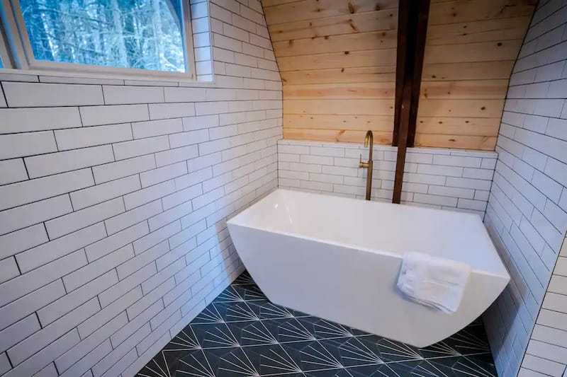 Airbnb in Seward Alaska 4