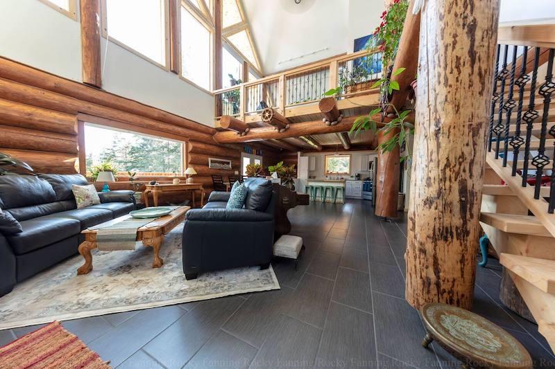 Seward Airbnb and Cabins 1