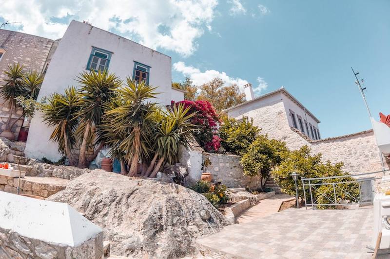Sunset Studio Hydra Dream House 4
