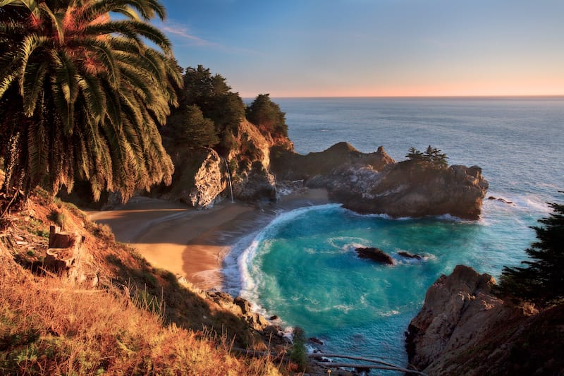 Big Sur California - Best places to visit in March in the USA