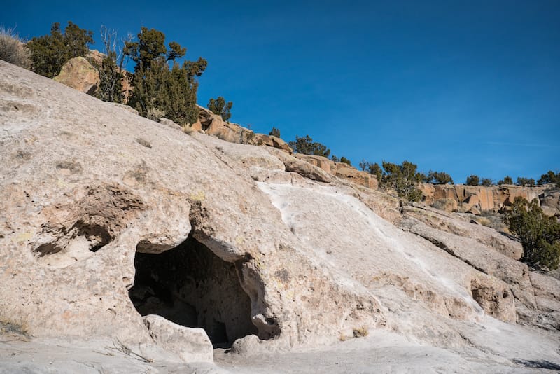 Cave Dwelling at Tsankawi Trail-shutterstock_1053786374