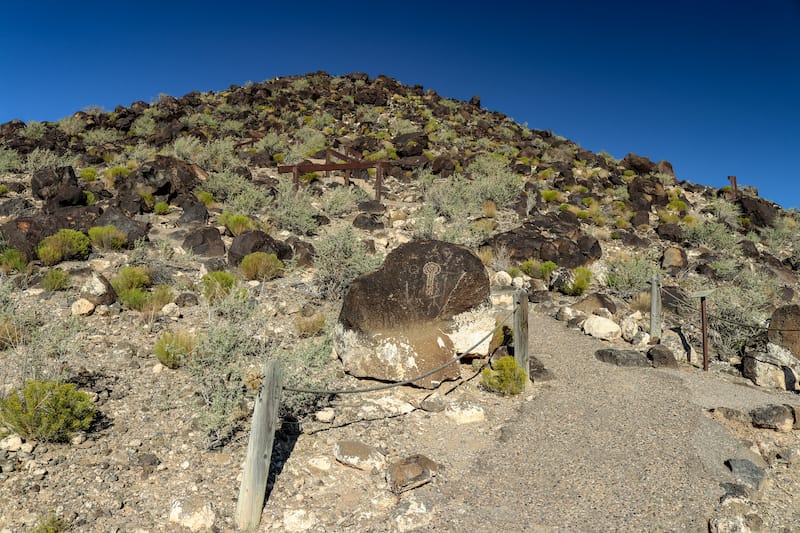 Petroglyph National Monument hiking