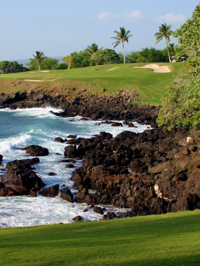 4 Big Island, Hawaii Golf Courses to Play This Year