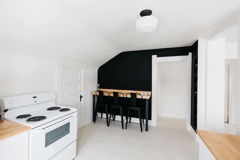 Avama Loft in College Place 3