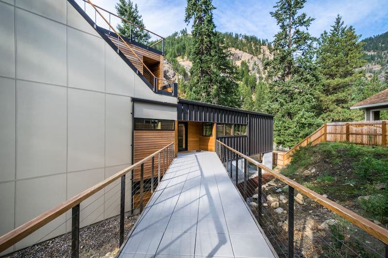 Brucke Zum River Haus - Minutes to Downtown 3