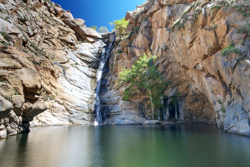 Cedar Creek Falls (Devil's Punchbowl) in San Diego