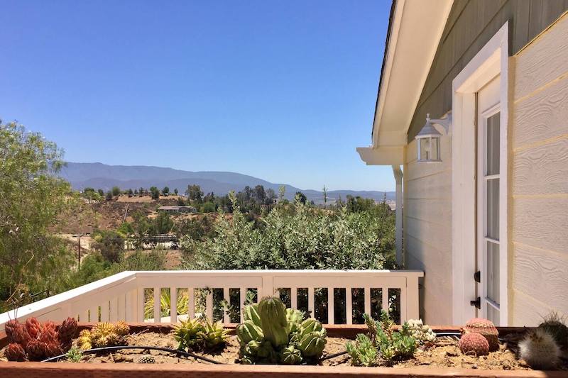 Centrally-Located Wine Country Suite (Budget Option) 2