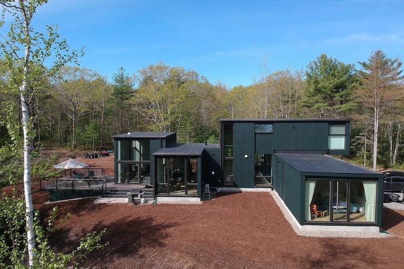 Best Airbnbs in Kennebunkport - Green Camp | Modern Retreat Among The Pines