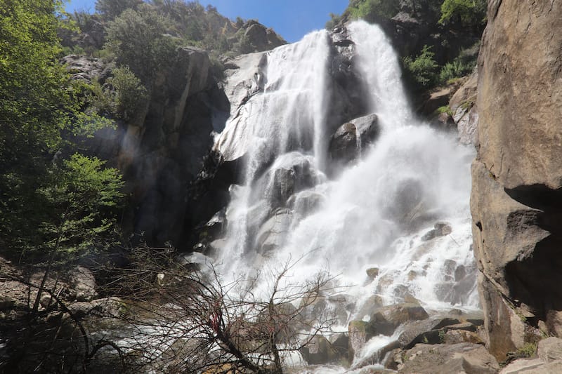 Grizzly Falls in Sequoia National Forest. Kings Canyon and Sequioa National Park